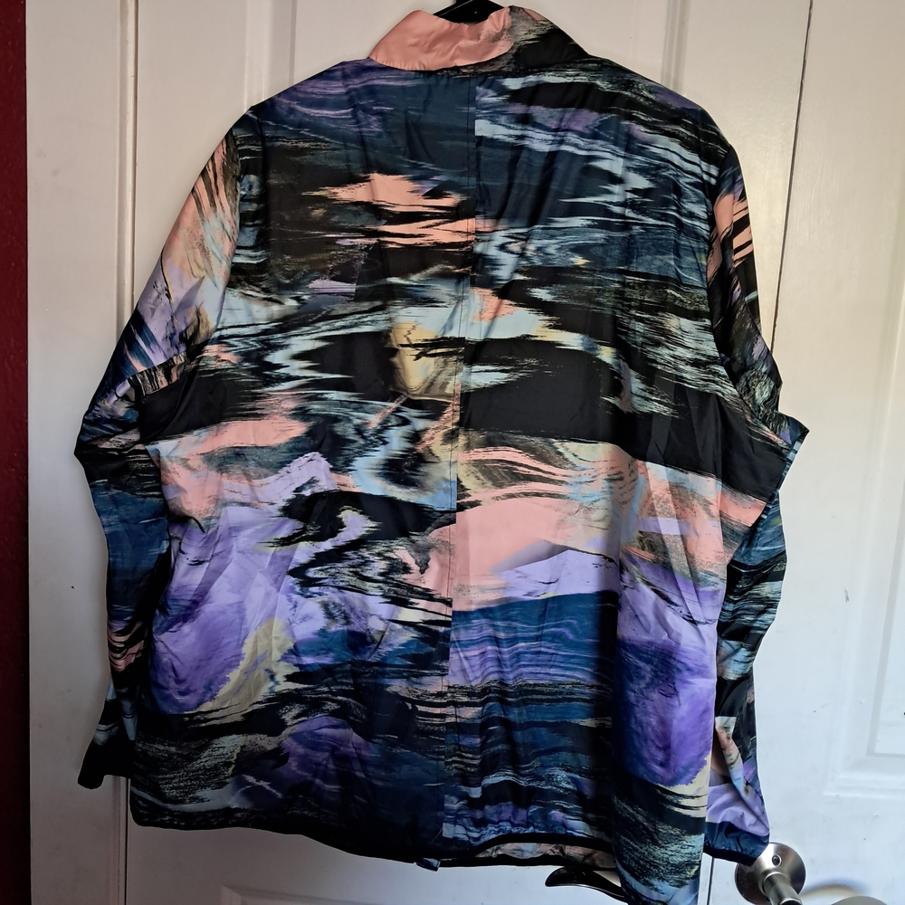 Happy Camper By Torrid Multicolor Jacket. - Picture 3 of 8